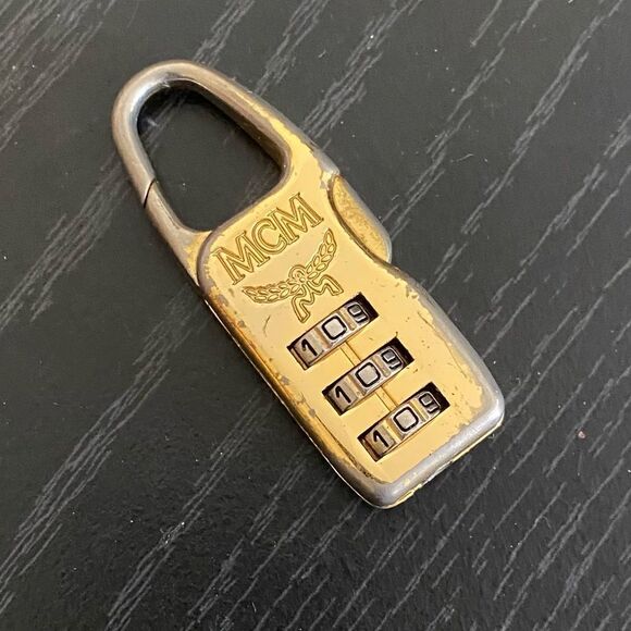 MCM Accessories - MCM Gold Tone Lock 000